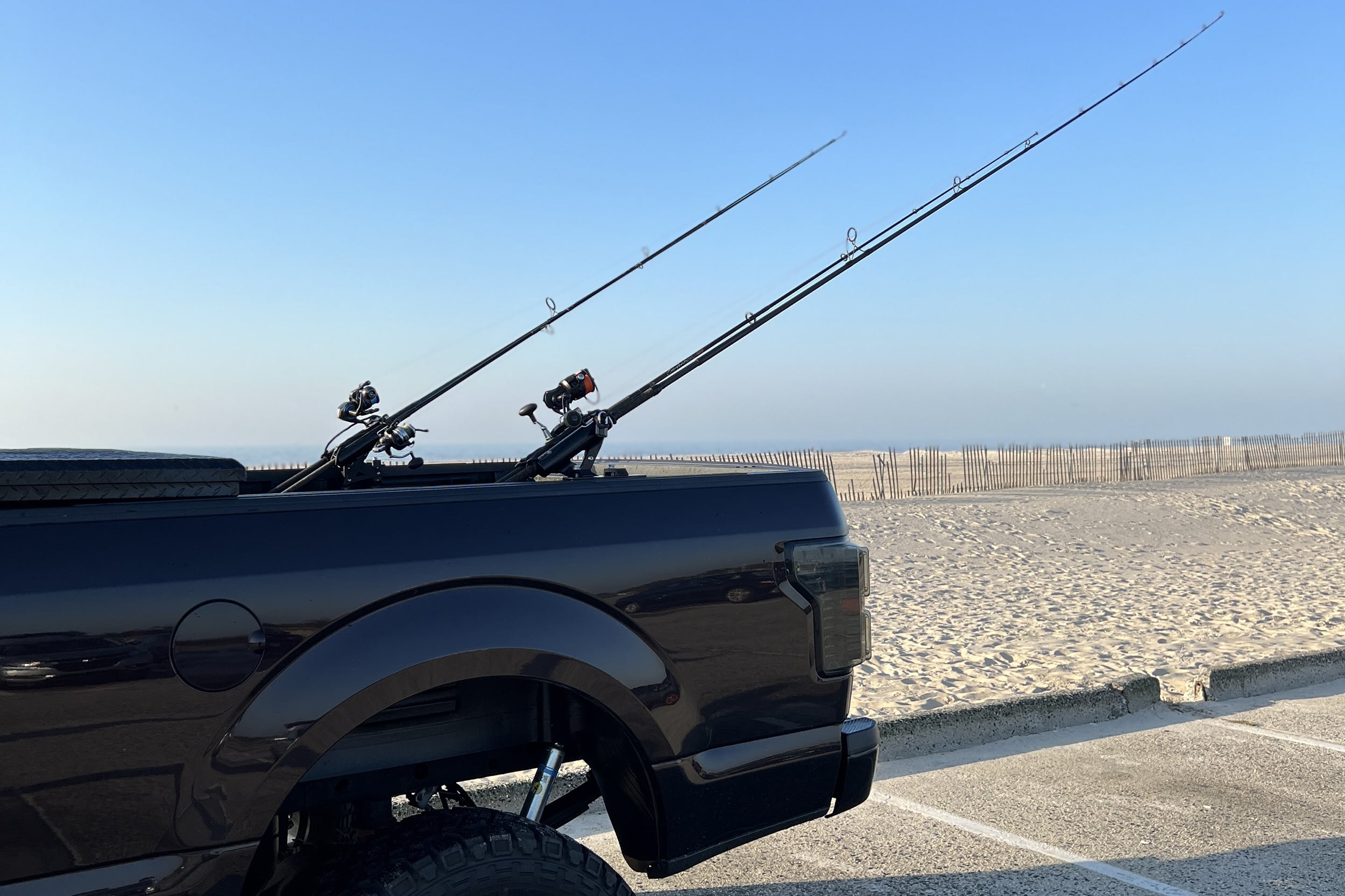 Universal Mounting Fishing Rod / Pole Holder