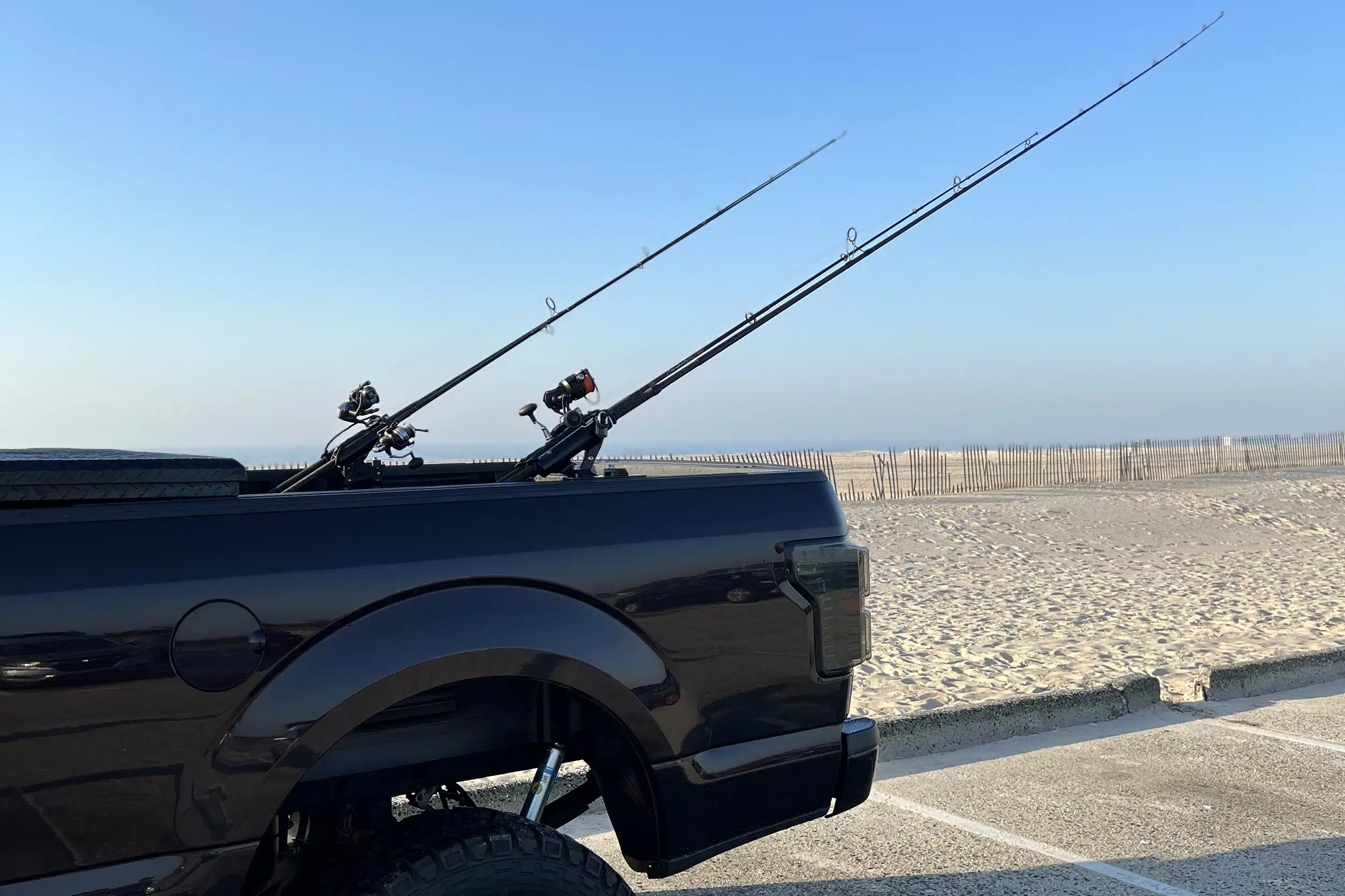 Aluminum Truck Hitch Mount Fishing Rod Holder 4 Fishing Pole